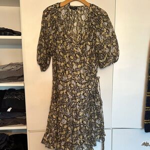 Floral Wrap Dress! Soft! Spring!